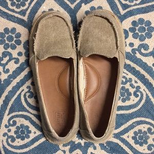 Comfy slip on shoes